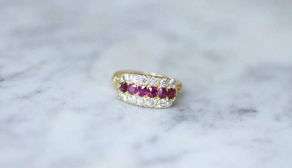 Bague 57 Bague bandeau rubis diamants 58 Facettes