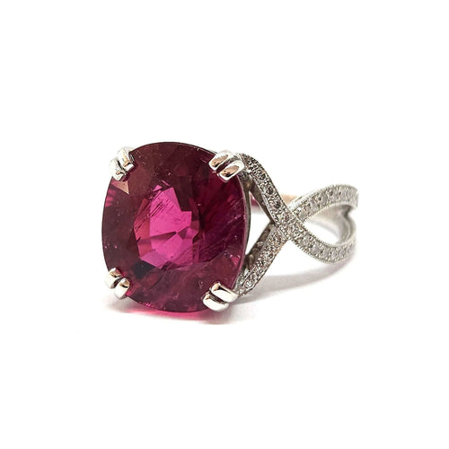 Bague Bague en Or blanc, rubellite & diamants 58 Facettes