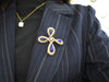 VAN CLEEF & ARPELS brooch brooch cross pendant cabochon lapis lazuli diamonds 58 Facettes 257360