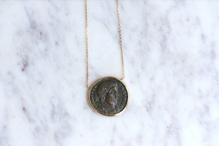Collier Collier pièce romaine Magnence 58 Facettes