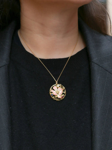 Pendentif Médaille Art-Nouveau en or, émail, diamant, saphir et rubis 58 Facettes J229