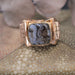 Ring 56 Antique signet ring in gold and zoned agate 58 Facettes 23-100