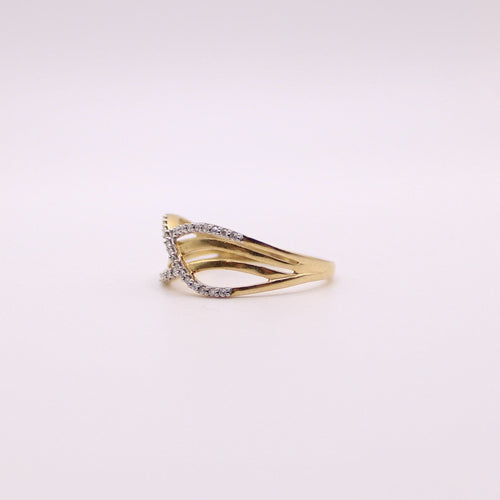 Bague Bague vintage motif croisé en or jaune 18 carats et Diamants 58 Facettes