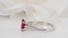 Ring White gold oval ruby ​​and diamond ring 58 Facettes 28513