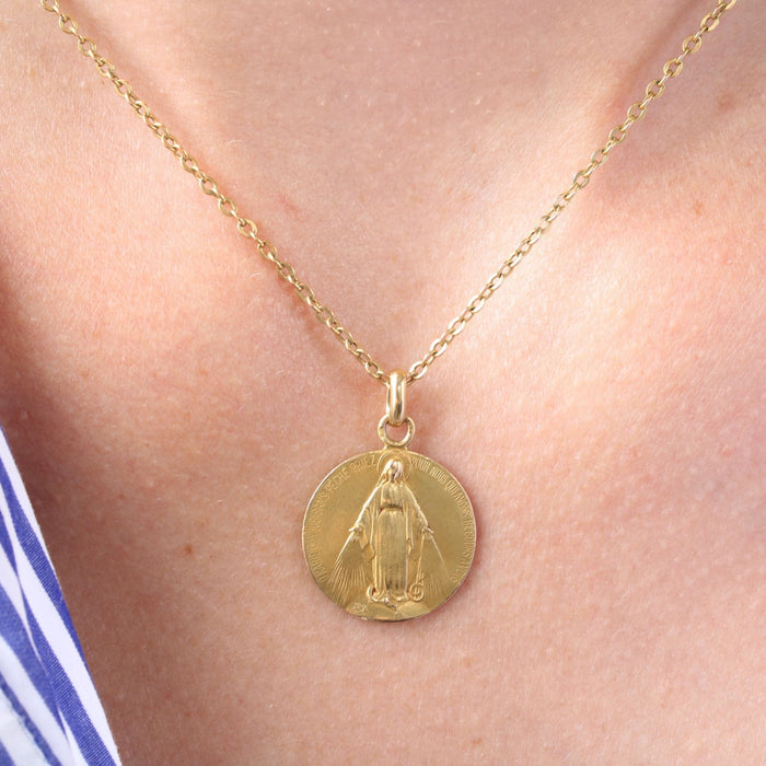 Pendentif Médaille ancienne Vierge Miraculeuse or jaune 58 Facettes 19-491