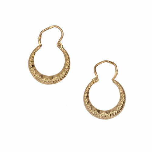 Boucles d'oreilles Boucles d'oreilles créoles or jaune ciselé facetté 58 Facettes CVBO18