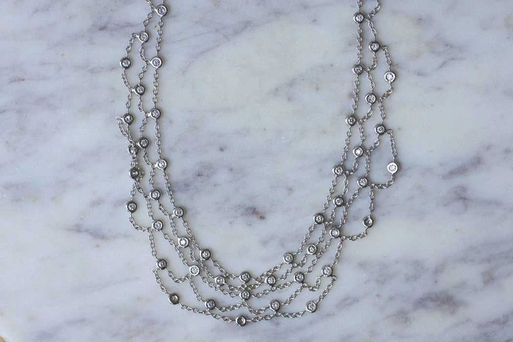 Collier Collier Draperie or blanc et diamants 58 Facettes