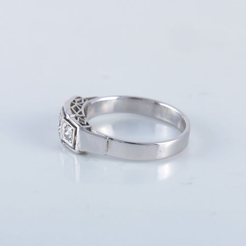 Bague 54 Bague ancienne diamant or blanc 58 Facettes