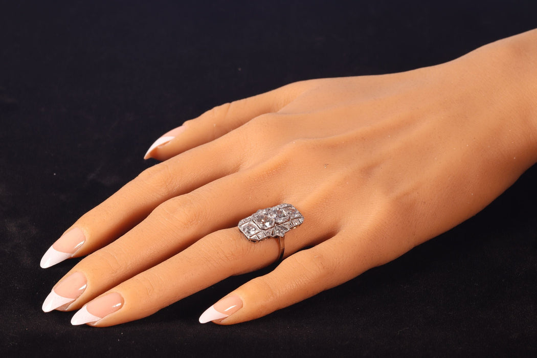 Bague 49 Bague de fiançailles diamant Art Déco 58 Facettes 22196-0155