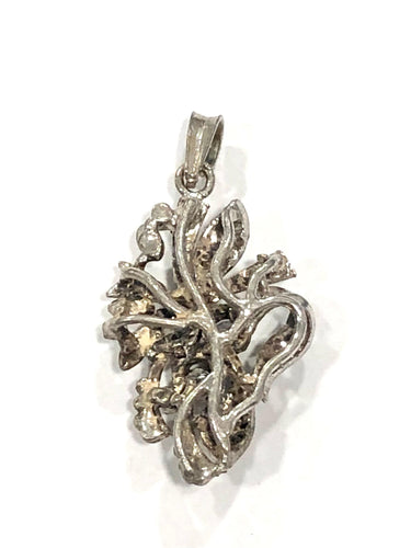 Pendentif PENDENTIF ANCIEN ARGENT ET TRILOGIE DIAMANTS 58 Facettes