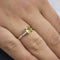 Bague Solitaire en or blanc diamants et saphir jaune 58 Facettes 21260
