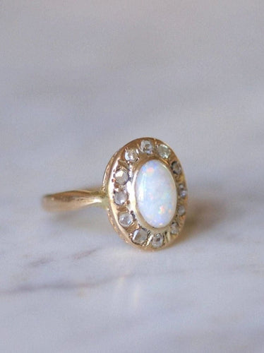 Bague Bague de fiançailles opale entourage diamants 58 Facettes