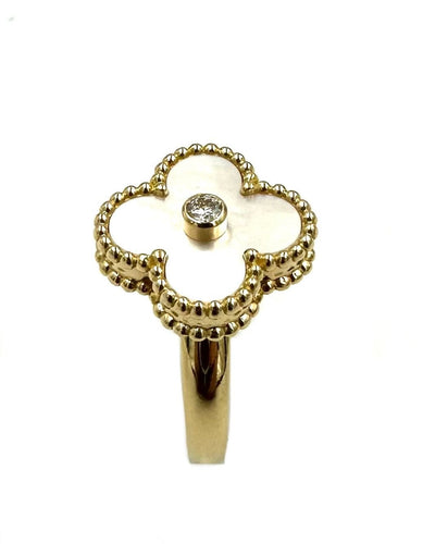 Bague 50 VAN CLEEF & ARPELS. Bague Alhambra vintage or, nacre et diamant 58 Facettes