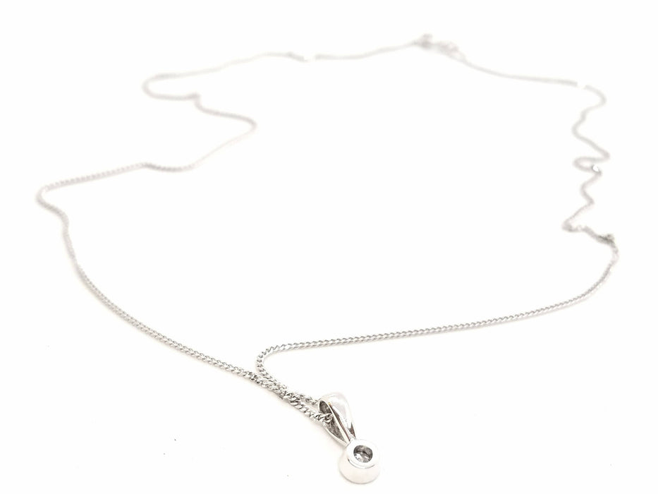 Collier Collier Chaîne + pendentif Or blanc Diamant 58 Facettes 06594CD
