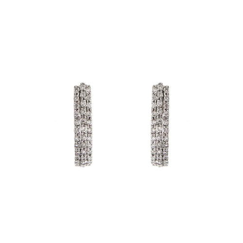 Boucles d'oreilles Boucles d'oreilles clous diamants 58 Facettes 29814