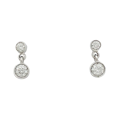 Boucles d'oreilles Pendantes en or blanc et diamants 58 Facettes 30147