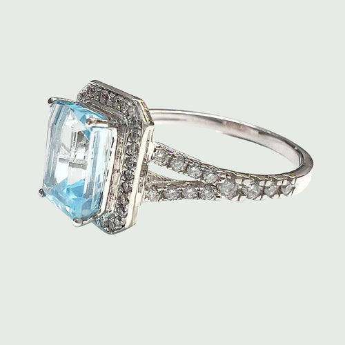 Bague Bague Aigue-marine Diamants 58 Facettes