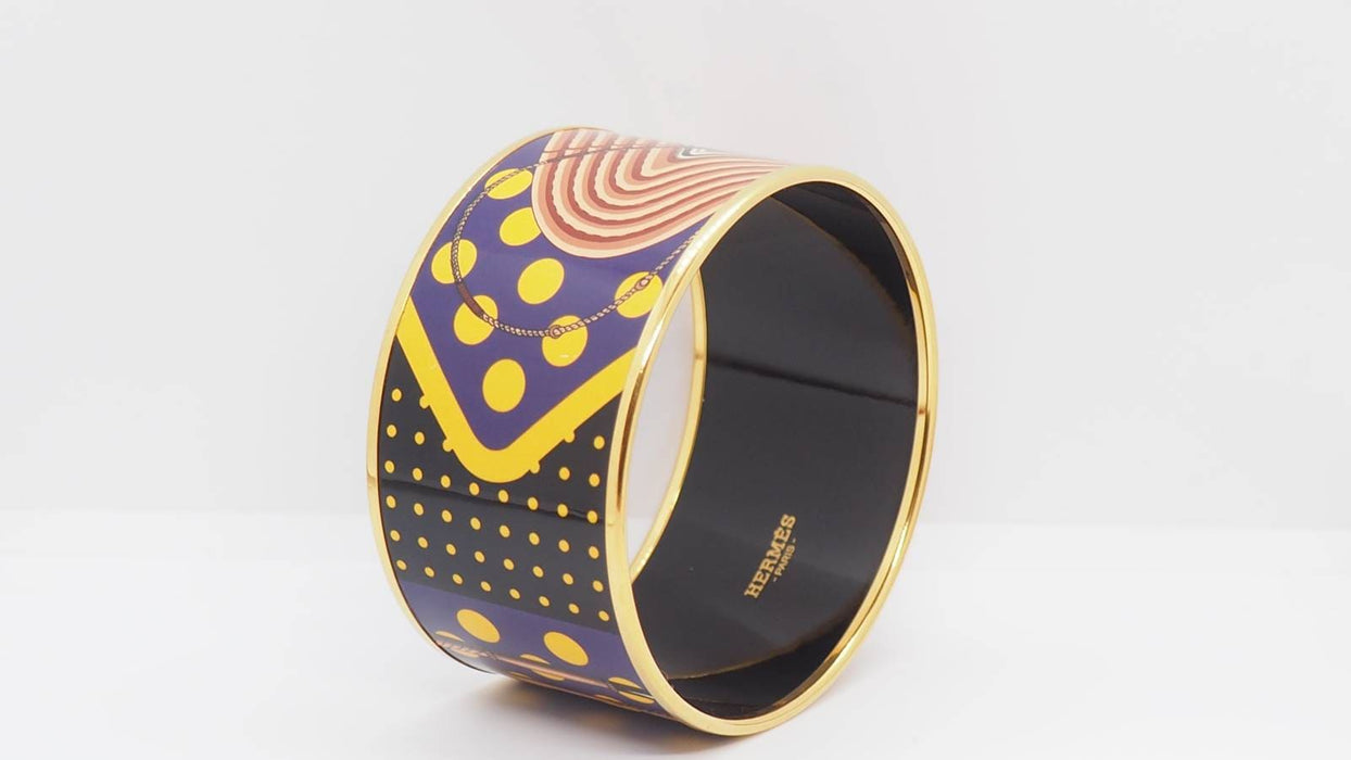 Bracelet Bracelet manchette en métal doré émaillé Hermès 58 Facettes