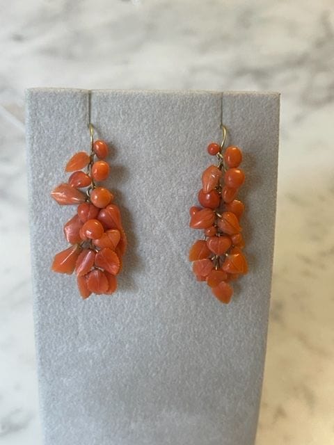 Boucles d'oreilles Boucles d'oreilles Or jaune et Corail 58 Facettes