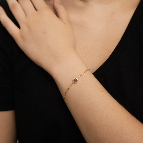 Bracelet Bracelet en Or jaune, pierre violette 58 Facettes