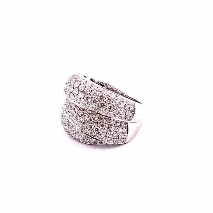 Bague 54 Bague haute joaillerie Diamants 58 Facettes