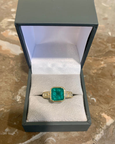 Bague 54 Bague Or jaune Emeraude Diamants 58 Facettes BEM40