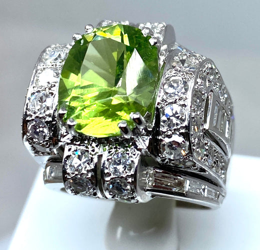 Bague 51 Bague Art Déco Platine diamants et péridot 58 Facettes
