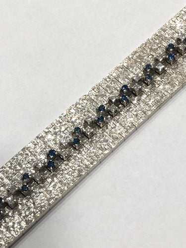 Bracelet BRACELET TANK MANCHETTTE OR BLANC SAPHIRS ET DIAMANTS 58 Facettes