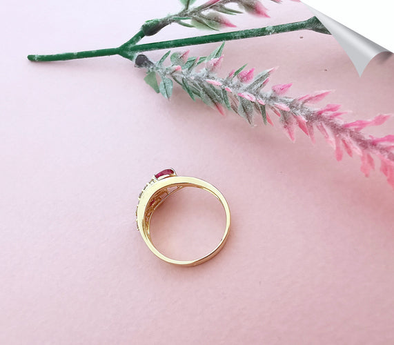 Bague Bague Rubis navettes Diamants 58 Facettes AA 1569