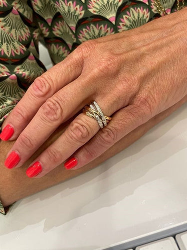 Bague 54 BAGUE ENTRELACÉE DIAMANTS 58 Facettes 053941