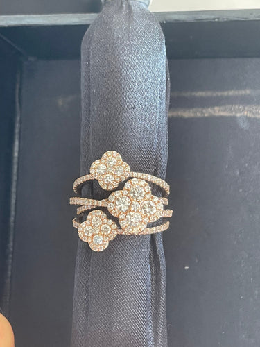 Bague 54 Bague 3 fleurs 58 Facettes