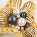 Brooch Brooch in textured gold, pearls and diamonds 58 Facettes