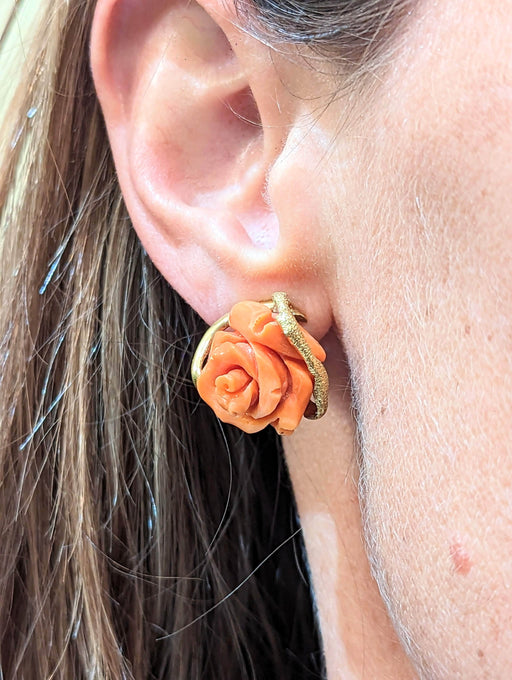 Boucles d'oreilles Boucles d'oreilles roses en corail et or 58 Facettes