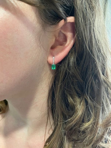 Boucles d'oreilles Boucles d'oreilles, émeraude, diamants 58 Facettes 063481