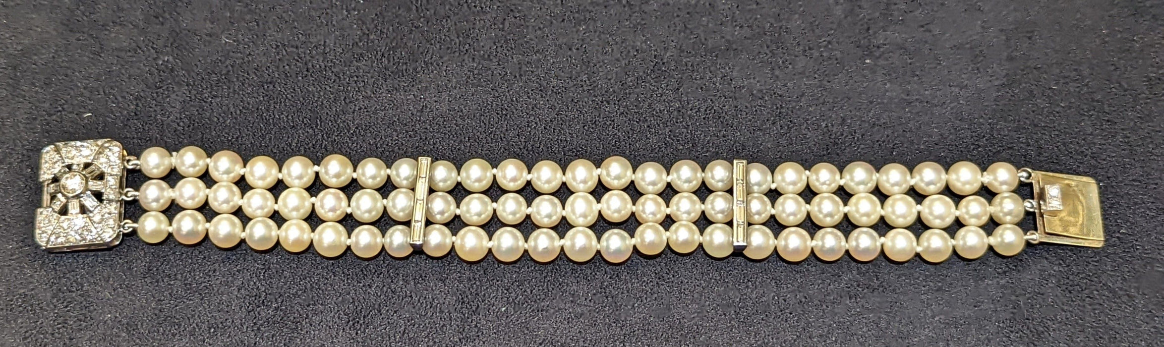 Bracelet Bracelet Art Déco en perles et fermoir diamants 58 Facettes