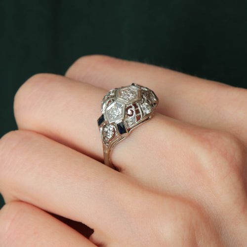 Bague 53 Bague ancienne en or blanc et diamants 58 Facettes P6L11