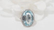 Bague Bague entourage or blanc aigue-marine diamants 58 Facettes 31615