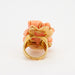 Ring 53 Ring in yellow gold, coral, diamonds 58 Facettes