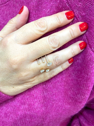 Bague Bague en or jaune et diamants forme poire 58 Facettes