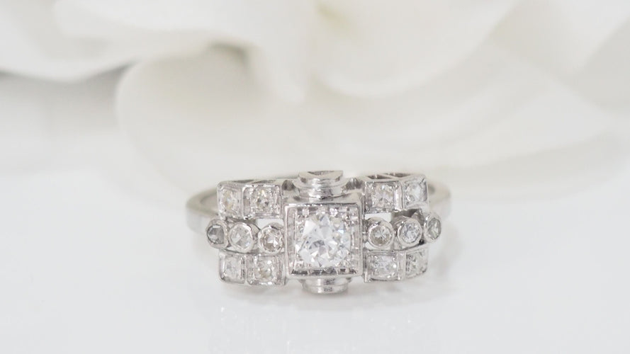 Bague 58.5 Bague Art Déco en platine et diamants 58 Facettes 32019