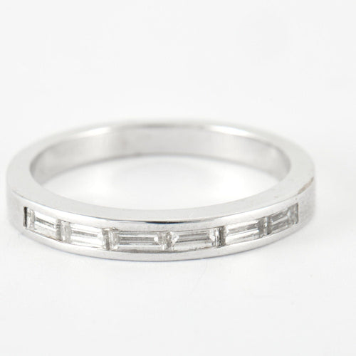 Bague 53 Bague en Or Blanc & diamants 58 Facettes