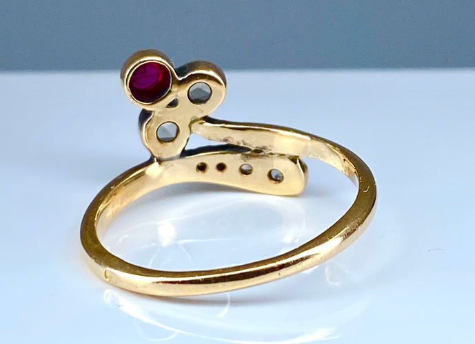 Bague 58 Bague Or jaune Diamants Pierre rouge 58 Facettes AB279