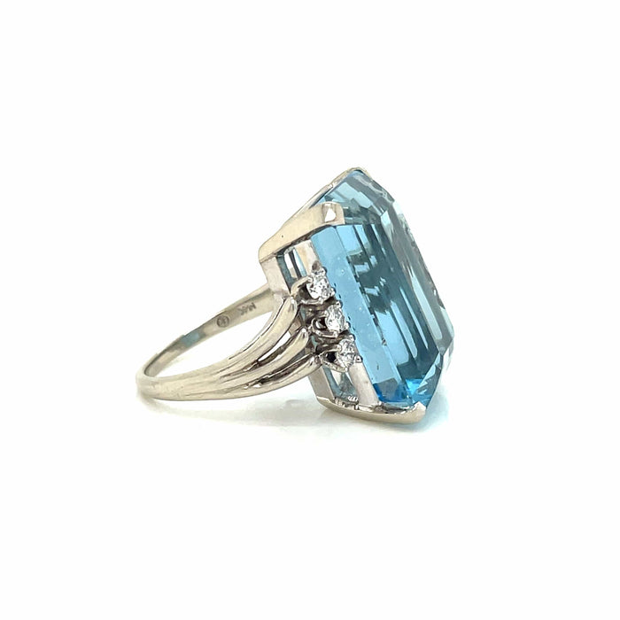 Bague Bague Diamant Aigue-Marine Santa Maria 25 Carats 58 Facettes