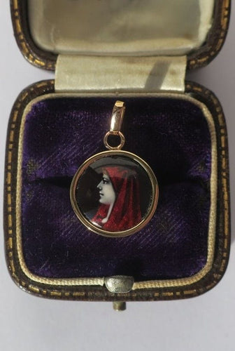 Pendentif Pendentif Fabiola or émail de Limoges 58 Facettes