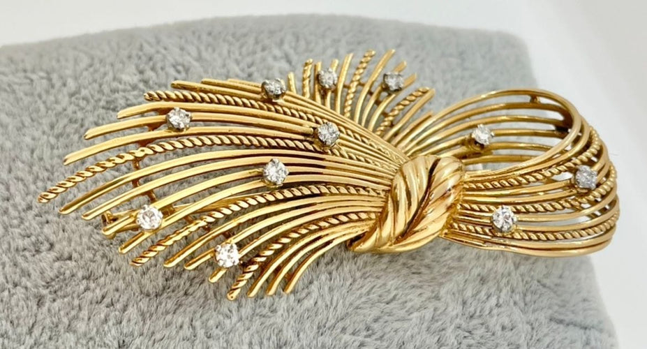 Broche Broche Rétro Or Jaune 0.50 Ct Diamants 58 Facettes