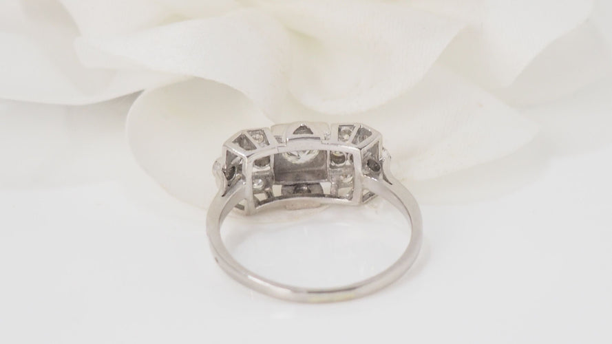 Bague 58.5 Bague Art Déco en platine et diamants 58 Facettes 32019
