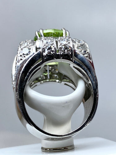 Bague Bague Art Déco Platine diamants et péridot 58 Facettes