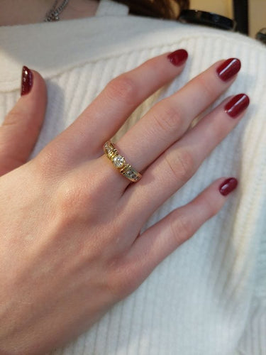 Bague 55 SOLITAIRE MODERNE OR JAUNE DIAMANTS 58 Facettes 078161