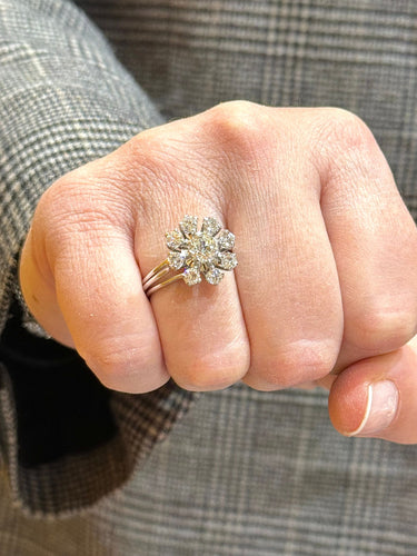 Bague 57 Bague soleil or blanc 18 carats et diamants 58 Facettes