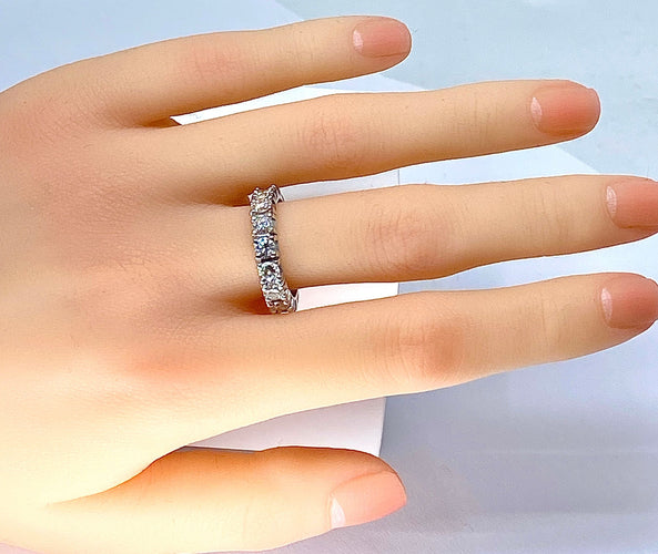 Bague 55 Alliance en or blanc 18 carats sertie de 16 diamants environ 2,80/3 carats 58 Facettes AB276